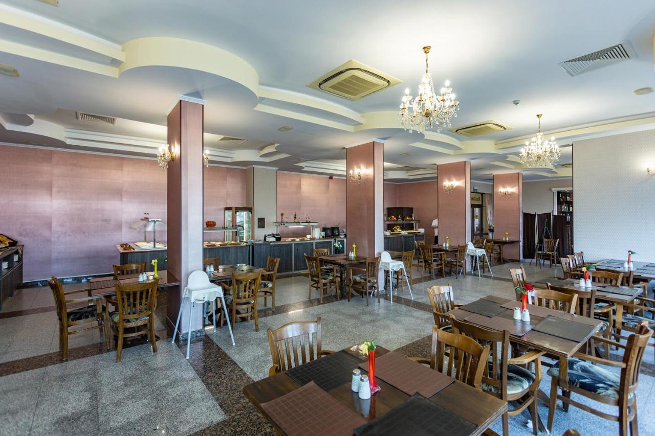 Viand Hotel Pantai Sunny Luaran gambar