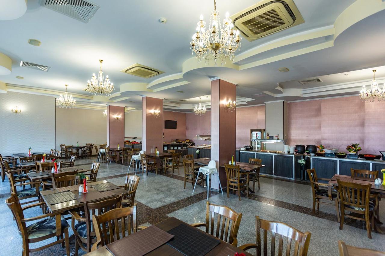 Viand Hotel Pantai Sunny Luaran gambar